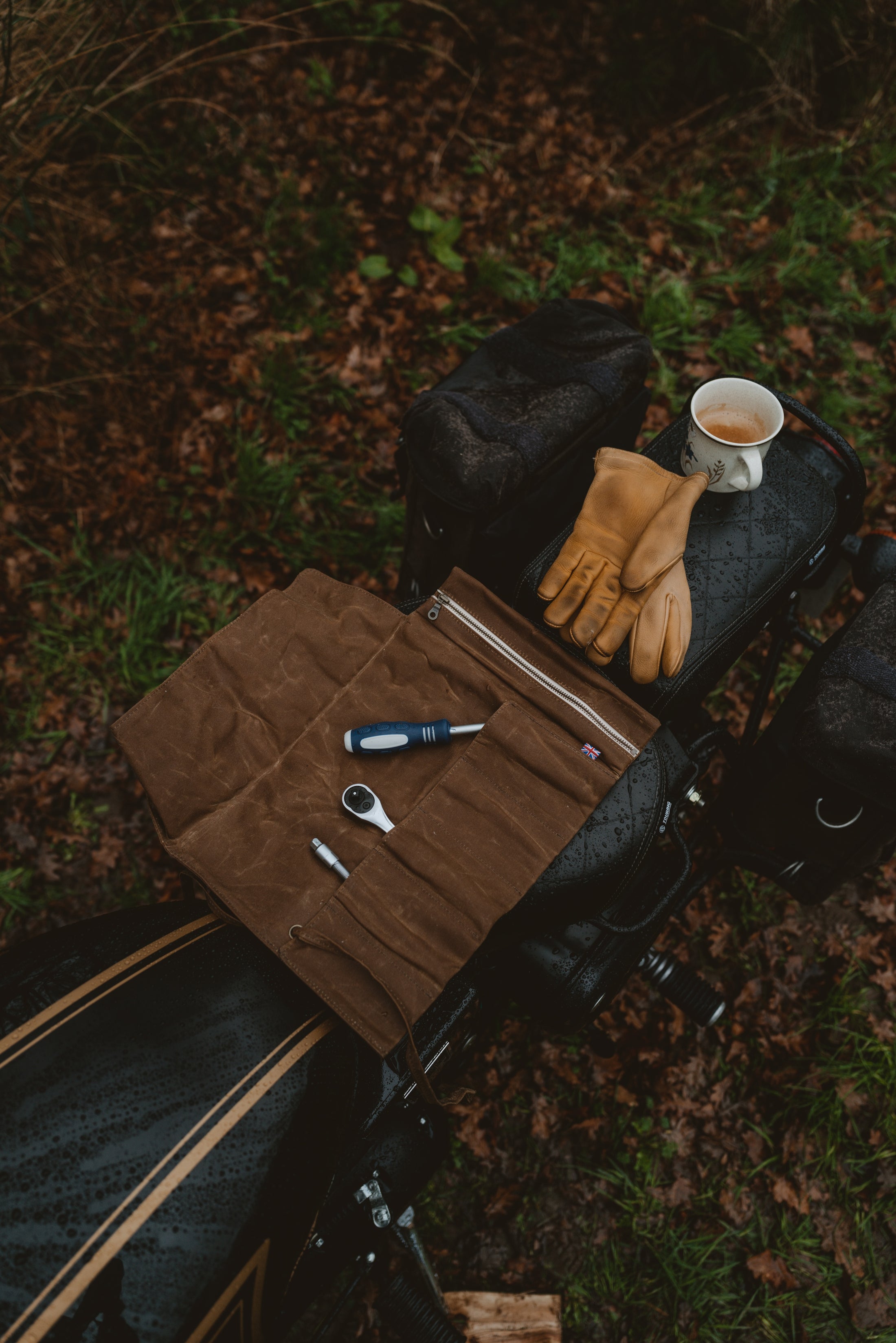 The Calima Oilskin Tool Roll